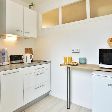 Sunny Studio Terrasse, Hypercentre La Plage A 2 Pas ! Ле-Сабль-д'Олонн Екстер'єр фото